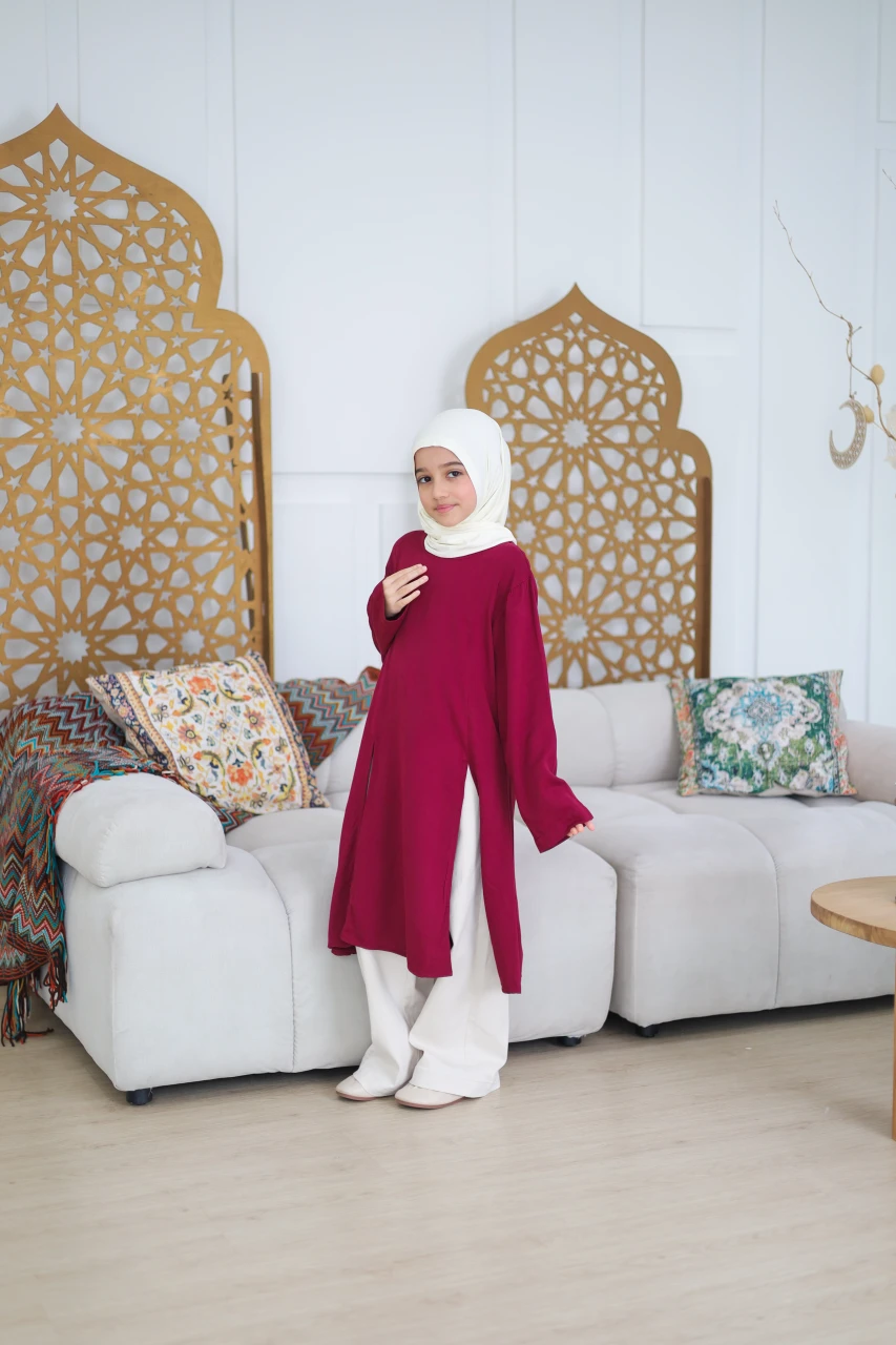 Aisyah Tunik