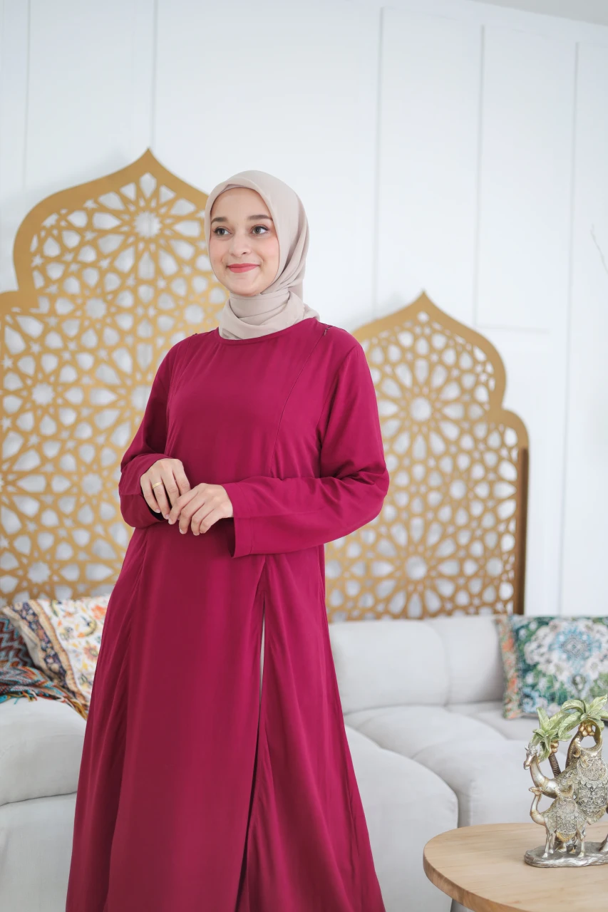 Aisyah Tunik Dewasa